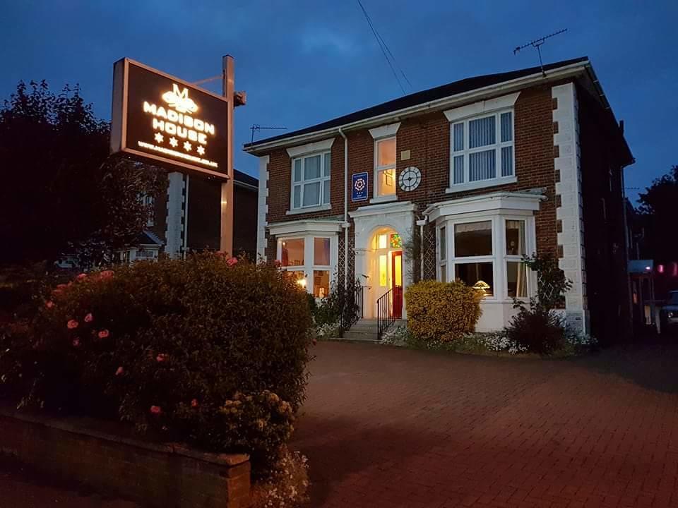 사우샘프턴 Madison House B&B 외부 사진